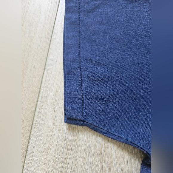 90's vancouver shirt - Picture 3 of 3